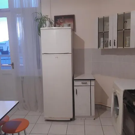 Kvartira Na B Khmelnytskoho Apartment