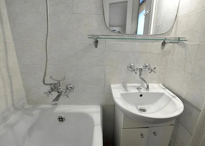 Kvartira Na B Khmelnytskoho