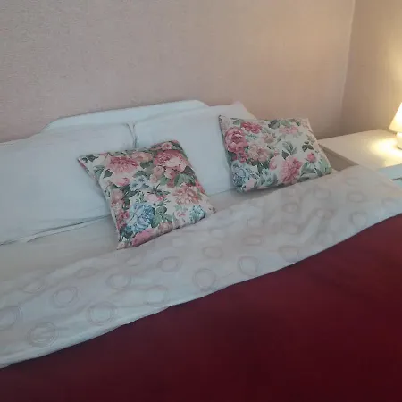 Kvartira Na B Khmelnytskoho Διαμέρισμα *